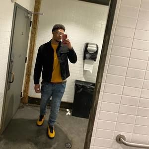 Meet your Posher, Bruce